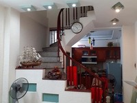 Bán nhà riêng Cầu Giấy 43m x 4 tầng, nhà mới, 2 mặt thoáng;3,5 tỷ Bán nhà riêng Cầu Giấy 43m x 4 tầng, nhà mới, 2 mặt thoáng;3,5 tỷ