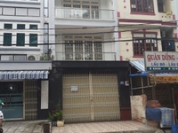 Nhà nguyên căn mới đẹp dọn vào ở ngay Nhà nguyên căn mới đẹp dọn vào ở ngay