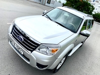 Everest Limited nhập thái 2012 loại hàng hiếm hai cầu số sàn 5 chỗ ngồ Everest Limited nhập thái 2012 loại hàng hiếm hai cầu số sàn 5 chỗ ngồ
