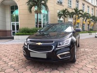 Bán Chevrolet Cruze LTZ 2017 tự động màu đen it đi Bán Chevrolet Cruze LTZ 2017 tự động màu đen it đi