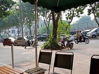 Sang Nhượng Quán cafe 30m2 ở Mặt Phố Vạn Phúc - Ba Đình - Hà Nội Sang Nhượng Quán cafe 30m2 ở Mặt Phố Vạn Phúc - Ba Đình - Hà Nội