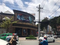 Cho thuê nhà góc 2MT Cách mạng tháng tám, p.6,q.3. Gần ngã tư NTMK Cho thuê nhà góc 2MT Cách mạng tháng tám, p.6,q.3. Gần ngã tư NTMK