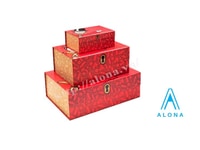 Công Nhân Sản Xuất Hộp Đựng Đồ Trang Sức Công Nhân Sản Xuất Hộp Đựng Đồ Trang Sức