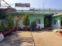 Cần bán gấp căn nhà nằm ngay QL 50 Cần bán gấp căn nhà nằm ngay QL 50