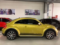 Beetle Dune được phân phối chính hãng với màu Sandstorm Yellow Metalli Beetle Dune được phân phối chính hãng với màu Sandstorm Yellow Metalli