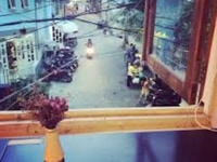 Cần cho thuê nguyên căn 6.5x15 hẻm 353 Nguyễn Trãi, Q1 Cần cho thuê nguyên căn 6.5x15 hẻm 353 Nguyễn Trãi, Q1