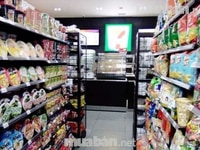 Cửa hàng tiện lợi mới khai trương Cửa hàng tiện lợi mới khai trương
