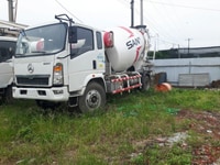 Xe trộn 4 khối SX 2014, xe nhập, giá tốt nhất trên toàn quốc Xe trộn 4 khối SX 2014, xe nhập, giá tốt nhất trên toàn quốc
