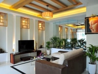 Cjho thuê mặt tiền Thống Nhất DT; 5-25m nở hậu 5,5m 4 lầu giá 45 triệu Cjho thuê mặt tiền Thống Nhất DT; 5-25m nở hậu 5,5m 4 lầu giá 45 triệu