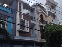 Bán gấp nhà 2 mặt tiền hẻm xe hơi Cách Mạng Tháng Tám, Q3 Bán gấp nhà 2 mặt tiền hẻm xe hơi Cách Mạng Tháng Tám, Q3