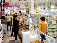 Sang mặt bằng phụ kiện 80m2 mặt tiền Lý Thái Tổ, Q10 Sang mặt bằng phụ kiện 80m2 mặt tiền Lý Thái Tổ, Q10
