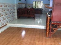 Nhà ông chú về quê cần bán gấp1 trệt 1 lầu,dt:125m2(5x25) sổ riêng. Nhà ông chú về quê cần bán gấp1 trệt 1 lầu,dt:125m2(5x25) sổ riêng.
