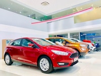 FOCUS 2019 màu đỏ giao ngay giá sập sàn FOCUS 2019 màu đỏ giao ngay giá sập sàn