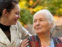 Cần người phụ việc nhà, Thật thà sạch sẽ, nhà mang 2 má con Cần người phụ việc nhà, Thật thà sạch sẽ, nhà mang 2 má con