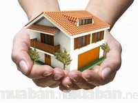 Bán nhà tầng 2 nhìn xuống phố Hàng Cót, vị trí đẹp. Bán nhà tầng 2 nhìn xuống phố Hàng Cót, vị trí đẹp.