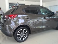 Xe nhập khẩu giá rẻ. Khuyến mãi lên đến 75 triệu. Xe nhập khẩu giá rẻ. Khuyến mãi lên đến 75 triệu.