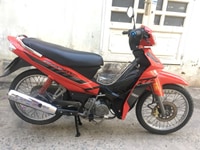 Sirius 50cc màu đỏ bánh căm thắng đĩa Sirius 50cc màu đỏ bánh căm thắng đĩa