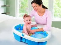 cần tuyển nữ giúp việc nhà ăn ở lại hoặc về cần tuyển nữ giúp việc nhà ăn ở lại hoặc về