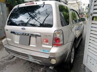 Cần bán con Escape 2007 màu Bạc , số tự động , xe nhà chính chủ. Cần bán con Escape 2007 màu Bạc , số tự động , xe nhà chính chủ.