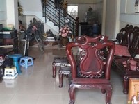 Cho thuê nhà nguyên căn đường 32, 3 phòng ngủ Cho thuê nhà nguyên căn đường 32, 3 phòng ngủ