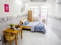 Căn hộ mới, full nội thất _Q.Tân Bình_gần sân bay_có ban công Căn hộ mới, full nội thất _Q.Tân Bình_gần sân bay_có ban công