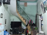 Bán nhà 450 triệu 2 tầng 53m2 ( tây nam ) ngõ Nguyễn Bính Bán nhà 450 triệu 2 tầng 53m2 ( tây nam ) ngõ Nguyễn Bính