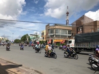 Cho thuê nhà trệt 150m2 mặt tiền Nguyễn Thị Minh Khai 10 triệu Cho thuê nhà trệt 150m2 mặt tiền Nguyễn Thị Minh Khai 10 triệu