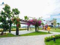 Chính chủ bán 2 lô đất 2 mặt tiền .Ngay khu dân cư đông đúc. Chính chủ bán 2 lô đất 2 mặt tiền .Ngay khu dân cư đông đúc.