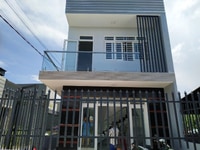 Chính chủ bán nhà SHR đường Đinh Đức Thiện gần chợ Bình Chánh Chính chủ bán nhà SHR đường Đinh Đức Thiện gần chợ Bình Chánh