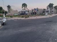 Tôi có miếng đất đường Nguyễn Văn Linh giá 400 triệu SH công chứng Tôi có miếng đất đường Nguyễn Văn Linh giá 400 triệu SH công chứng