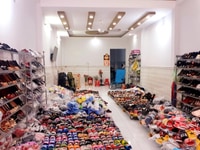 Cần sang gấp Shop Giày Dép MT Chợ Bình Long, khu chợ sầm uất của Q.BT Cần sang gấp Shop Giày Dép MT Chợ Bình Long, khu chợ sầm uất của Q.BT
