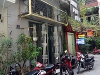 Cho thuê nhà mặt ngõ phân lô tại Nguyên Hồng Cho thuê nhà mặt ngõ phân lô tại Nguyên Hồng
