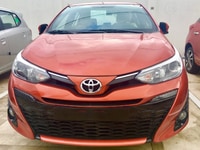 Toyota Yaris 1.5 Màu cam 2019 - Ưu đãi hấp dẫn! Toyota Yaris 1.5 Màu cam 2019 - Ưu đãi hấp dẫn!