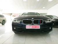 BMW 320 LCi - sản xuất 2016 nội thất kem BMW 320 LCi - sản xuất 2016 nội thất kem