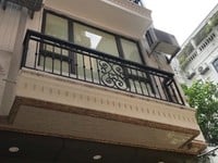 Bán nhà phân lô- Gara ô tô – Trung tâm quận cầu giấy giá: 6.58 tỷ Bán nhà phân lô- Gara ô tô – Trung tâm quận cầu giấy giá: 6.58 tỷ