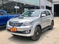 Fortuner 2.5G ,bảo hành 1 năm,xe bán tại hãng Fortuner 2.5G ,bảo hành 1 năm,xe bán tại hãng