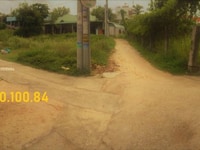 Nhà và đất như hình. Hẻm xe hơi giá tốt. Hướng Đông. Nhà và đất như hình. Hẻm xe hơi giá tốt. Hướng Đông.