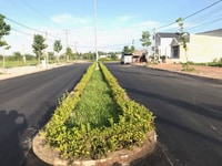 Chính chủ cần bán gấp lô đất tp vĩnh long giá 830 tr /100m2 ,bao giấy. Chính chủ cần bán gấp lô đất tp vĩnh long giá 830 tr /100m2 ,bao giấy.