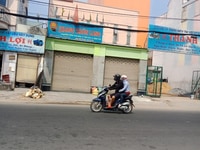 Nhà mặt tiền Trần Văn Giàu 8x16m cho thuê giá rẻ Nhà mặt tiền Trần Văn Giàu 8x16m cho thuê giá rẻ