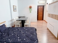 Phòng dịch vụ 35 m2 đường hoàng hoa thám quận bình thạnh Phòng dịch vụ 35 m2 đường hoàng hoa thám quận bình thạnh