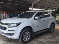 Cho thuê xe du lịch 7 chỗ Chevrolet trailblazer màu trắng đời 2019. Cho thuê xe du lịch 7 chỗ Chevrolet trailblazer màu trắng đời 2019.