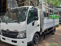 Bán xe tải Hino Nhật thùng mui bạt nhôm Tải 3.4 Tấn dài 5m7 mới 100% Bán xe tải Hino Nhật thùng mui bạt nhôm Tải 3.4 Tấn dài 5m7 mới 100%
