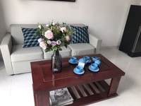 Cần bán gấp nhà 1 trệt 1 lầu 80m2 cạnh công viên tặng Full nội thất Cần bán gấp nhà 1 trệt 1 lầu 80m2 cạnh công viên tặng Full nội thất