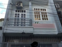 Cho thuê 4x12m 2 lầu 4pn 3wc giá 12 triệu Cho thuê 4x12m 2 lầu 4pn 3wc giá 12 triệu