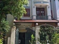 Cho thuê villa gần cầu Sài Gòn P. Bình An 8x18m 2 lầu,chỉ 25tr/ tháng Cho thuê villa gần cầu Sài Gòn P. Bình An 8x18m 2 lầu,chỉ 25tr/ tháng