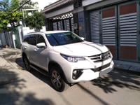 Bán xe Toyota Fortuner Trắng 2017 máy dầu số sàn zin cop nguyên xe. Bán xe Toyota Fortuner Trắng 2017 máy dầu số sàn zin cop nguyên xe.