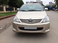Gia đình cần bán xe Innova 2011, số sàn, màu vàng cát Gia đình cần bán xe Innova 2011, số sàn, màu vàng cát