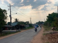 Bán nền đất mặt tiền đường nhựa rộng 10m gần lò gạch Phước Thạnh. Bán nền đất mặt tiền đường nhựa rộng 10m gần lò gạch Phước Thạnh.