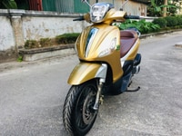 Piaggio Beverly 150 3vie màu vàng đồng biển HN 218 Piaggio Beverly 150 3vie màu vàng đồng biển HN 218