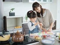 Cần gấp 1 người giữ trẻ 1 người giúp việc nhà 1 người chăm sóc cụ bà Cần gấp 1 người giữ trẻ 1 người giúp việc nhà 1 người chăm sóc cụ bà